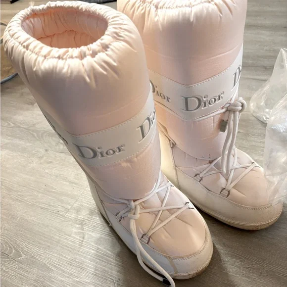 Dior | Shoes | Selling These Christian Dior Womens Snow